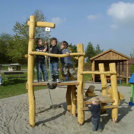 Feriendorf Oefingen Im Schoenen Sc * 巴特迪尔海姆